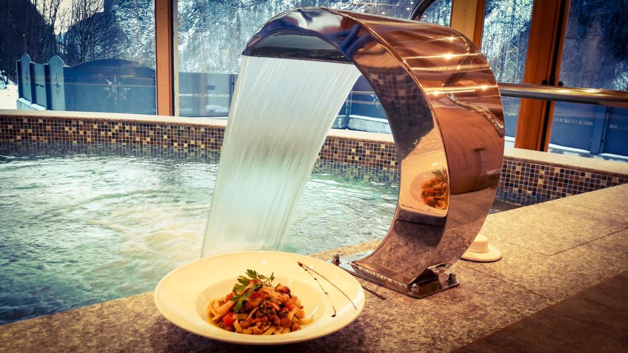 Alps Oriental Wellness Hotel Камподольчіно Екстер'єр фото